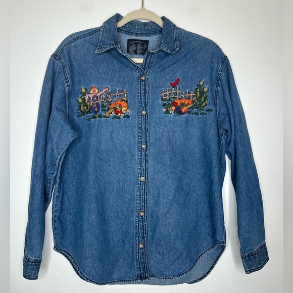 Vintage Tops - VNTG 90's Fall Harvest Embroidered Chambray Denim Shirt Cotton Size PETITE Large